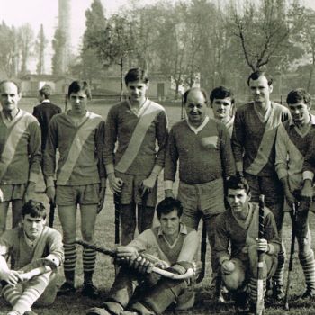 Mávaut 1969
Farkas Tamás, Hegedűs Gábor, ?, ?, Háray Béla, ?, Bagdi, Barta, ?, Margabics (kapus), Aszalay Ernő